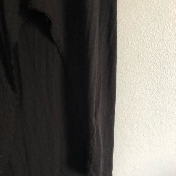 High-Low Top - Picture 2 of 3